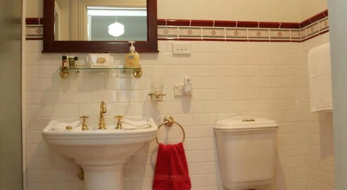 Forgandenny Bed & Breakfast Badezimmer