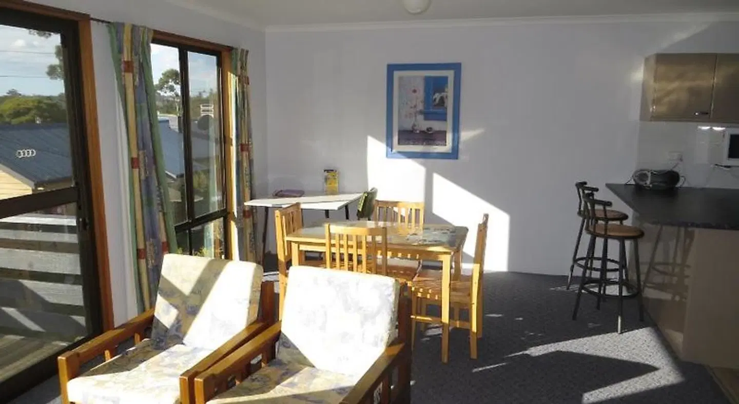 Orford Prosser Holiday Units ROOM_EXAMPLE