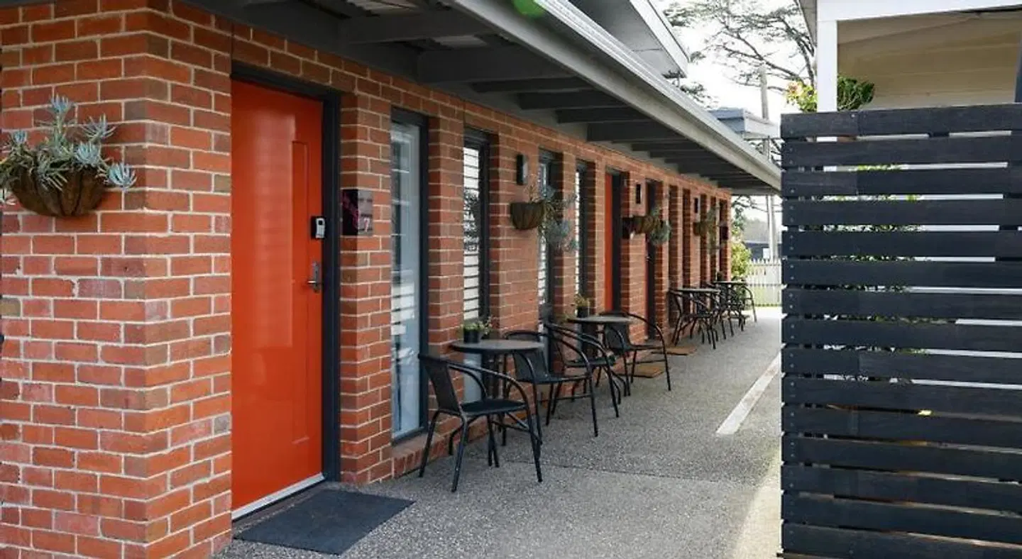 Daylesford Art Motel Bar