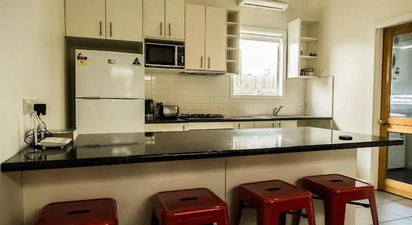 Simmers Serviced Apartments Badezimmer