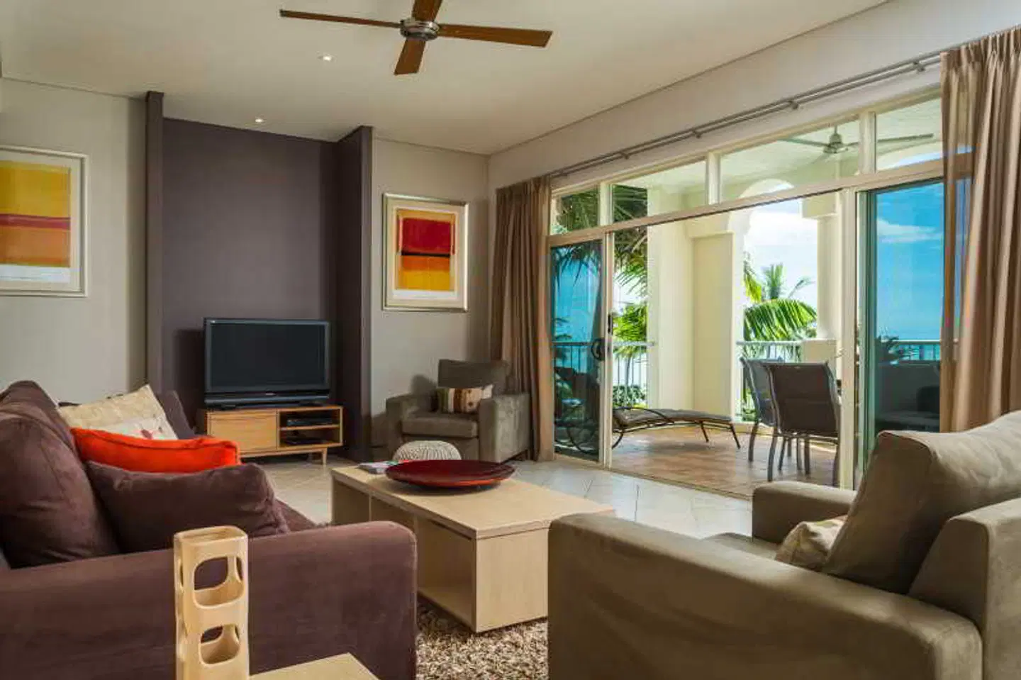 Sea Change Beachfront Apartments ROOM_EXAMPLE