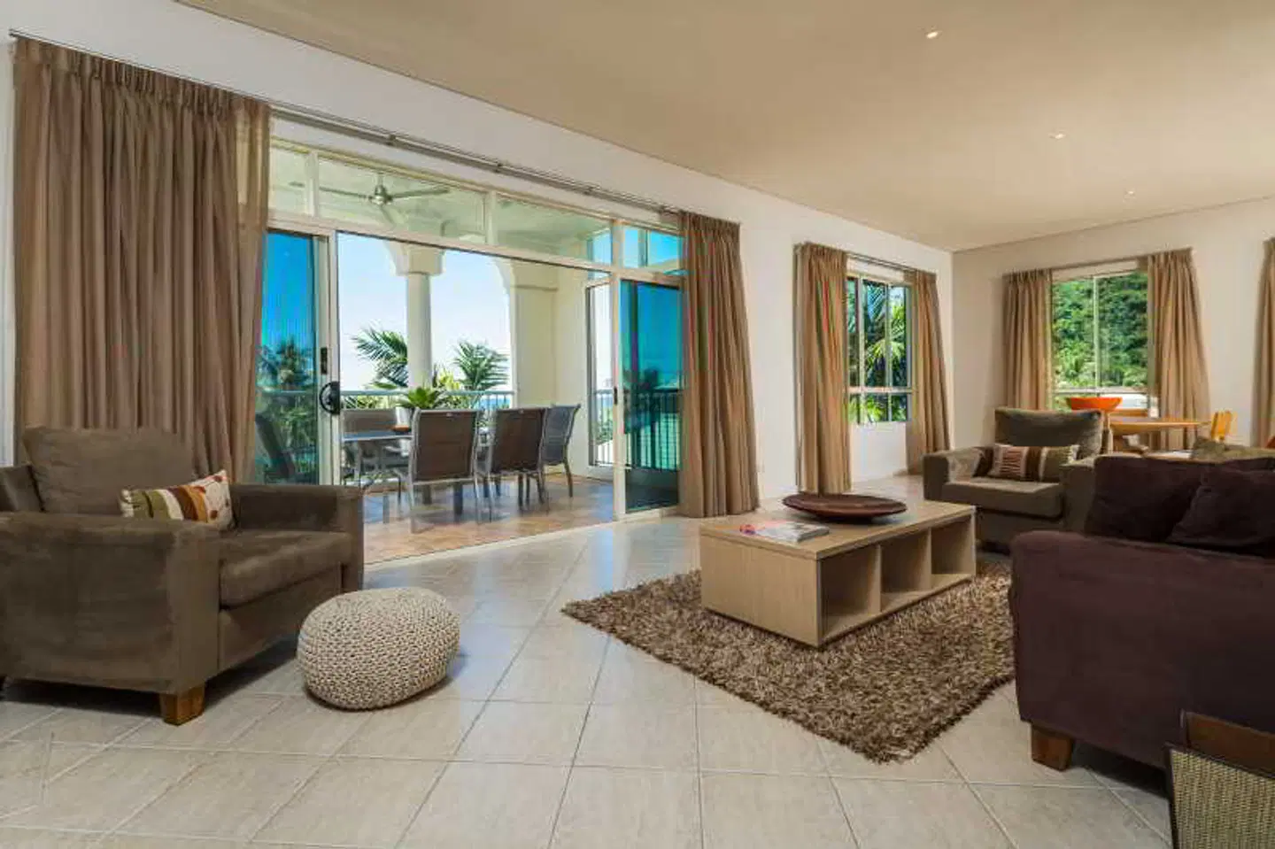 Sea Change Beachfront Apartments LOUNGE_LOBBY