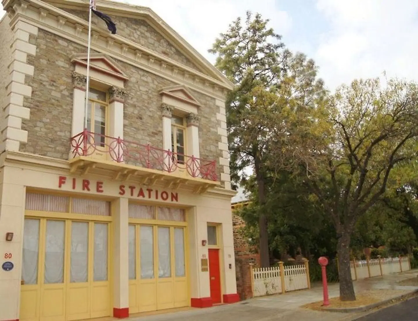 Fire Station Inn EXTERIOR