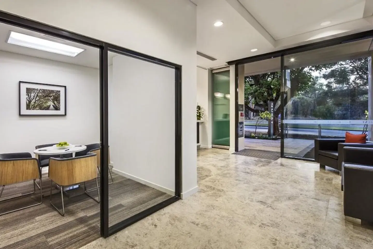 Quest Kings Park ROOM_EXAMPLE