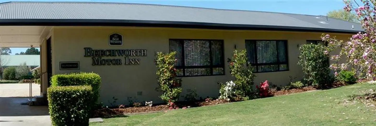 Beechworth Motor Inn EXTERIOR