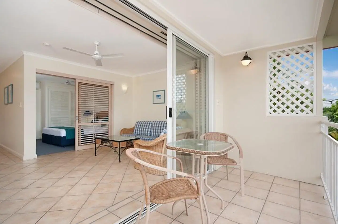Macrossan House Boutique Holiday Apartments LOUNGE_LOBBY