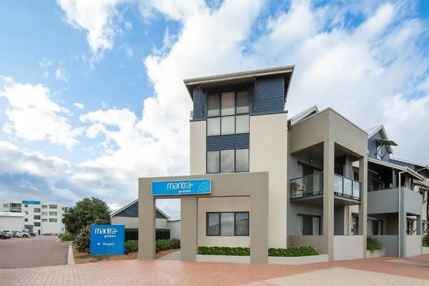 Mantra Geraldton EXTERIOR