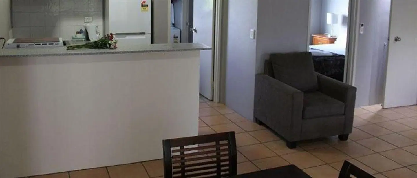 Cairns Reef Apartments & Motel ROOM_EXAMPLE