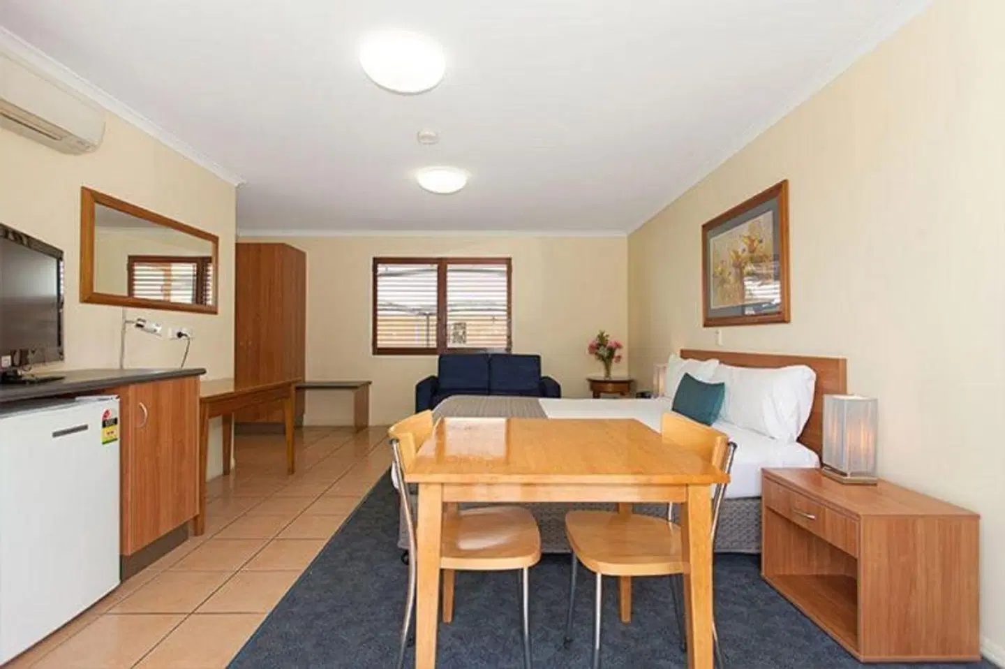 Windmill Motel and Reception Centre ROOM_EXAMPLE