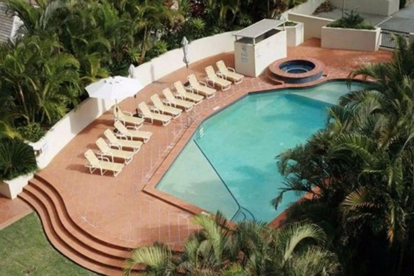 Palazzo Colonnades OUTDOOR_POOL