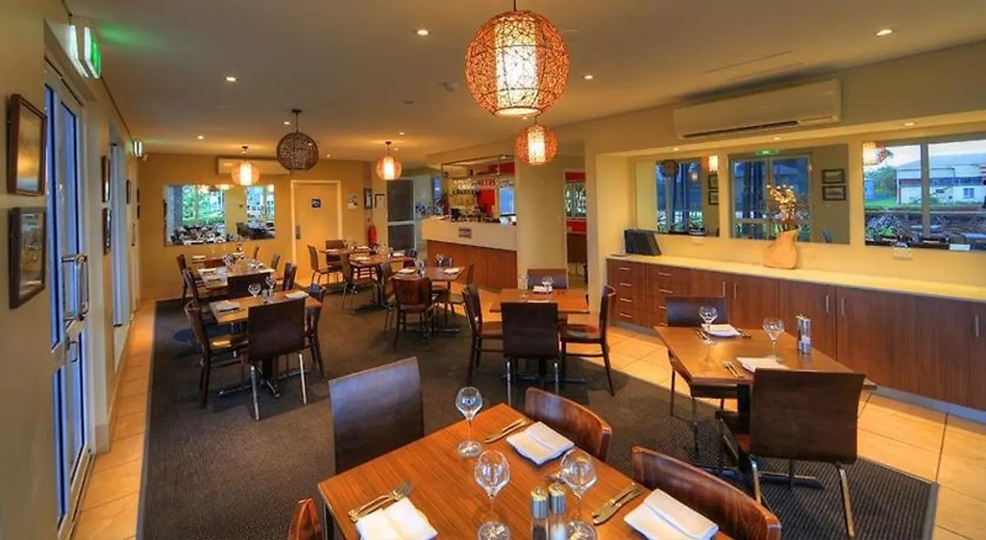 Tropixx Motel & Restaurant Restaurant