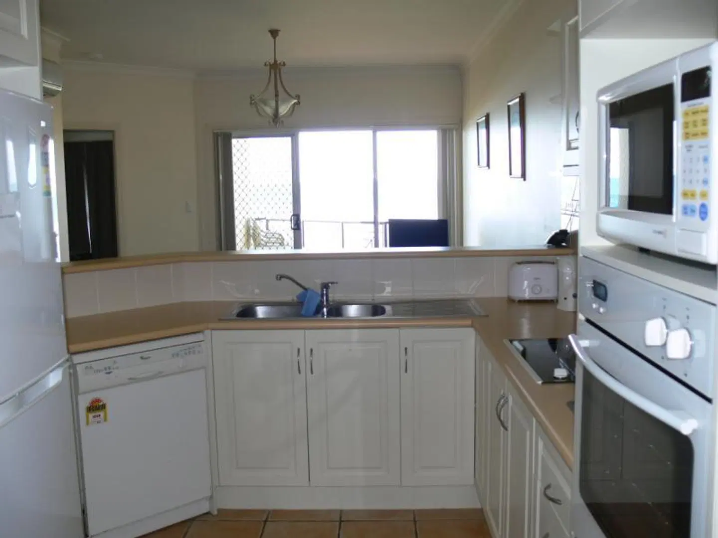 Meridian Resort Beachside ROOM_EXAMPLE