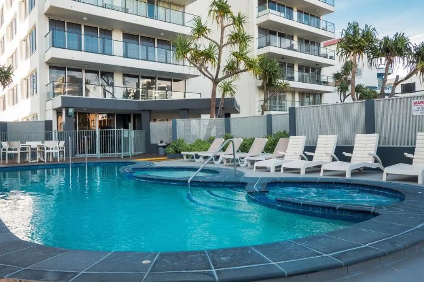 The Penthouses Apartments OUTDOOR_POOL