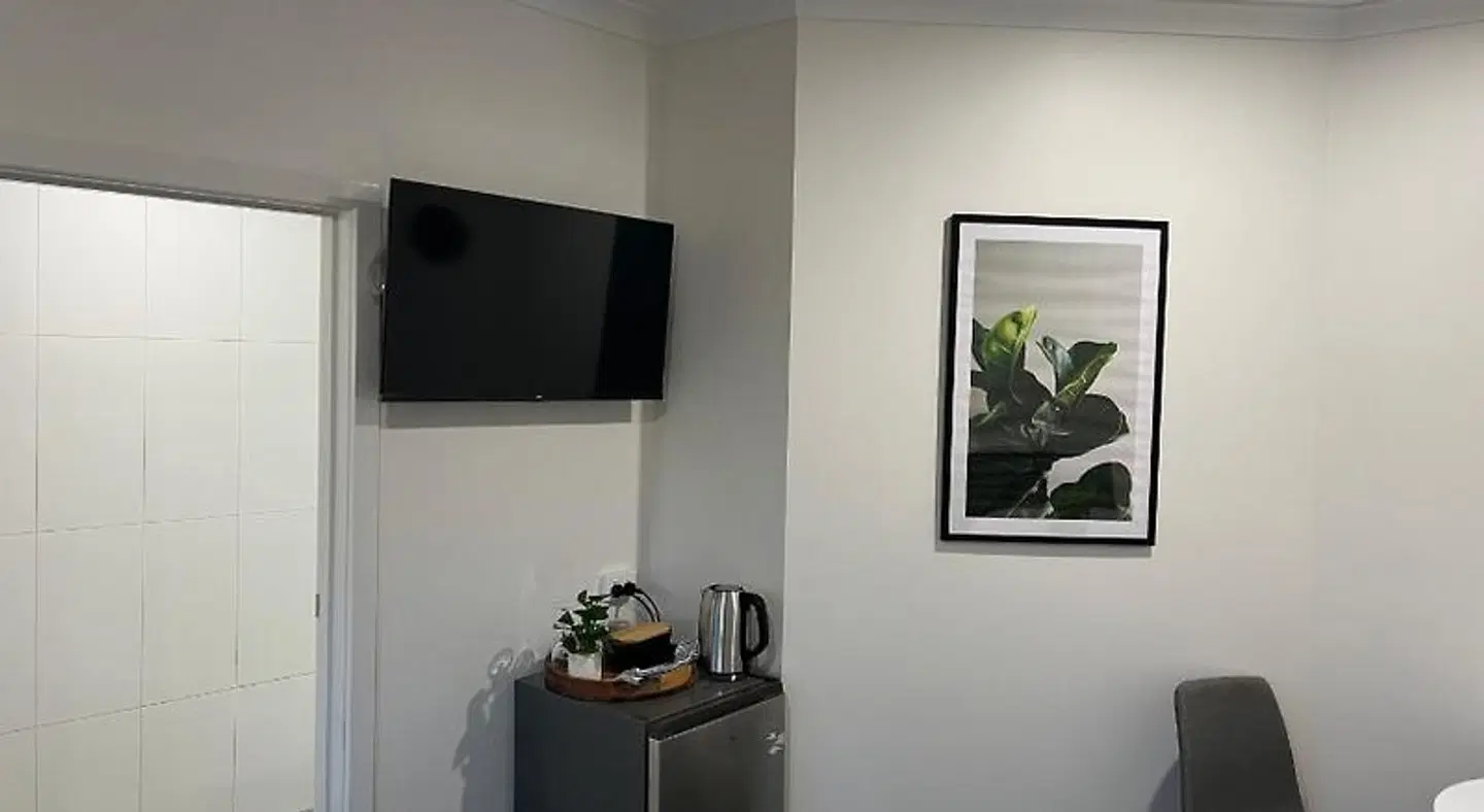 BENDIGO BOTANIC MOTEL- with KING BEDS-REFURBISHED 2022 ROOM_EXAMPLE