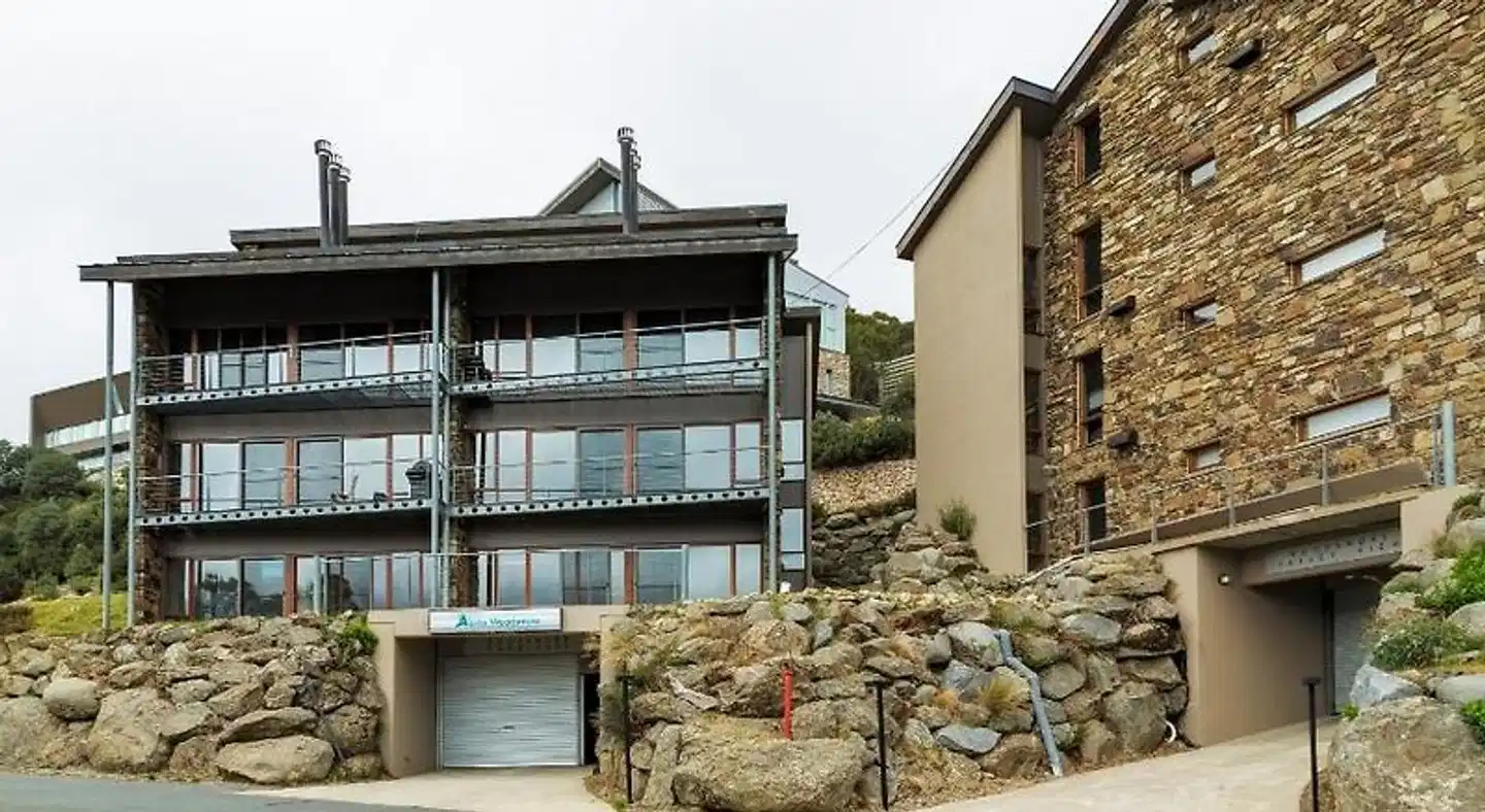 Alpine Woodsmoke Apartments Aussenansicht