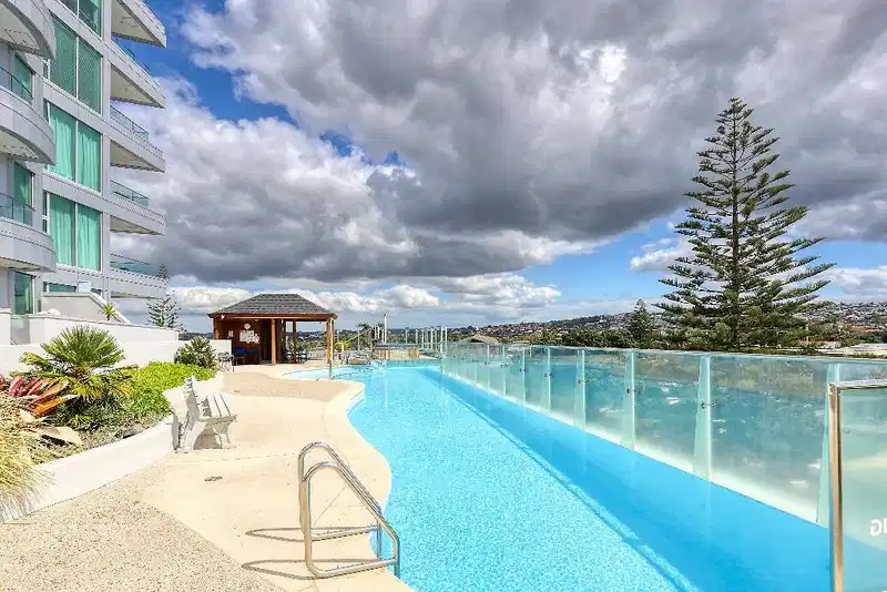 Ramada Suites by Wyndham Nautilus Orewa – Hotelfoto
