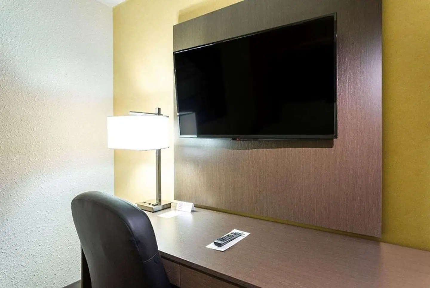 Days Inn by Wyndham Fallsview ROOM_EXAMPLE