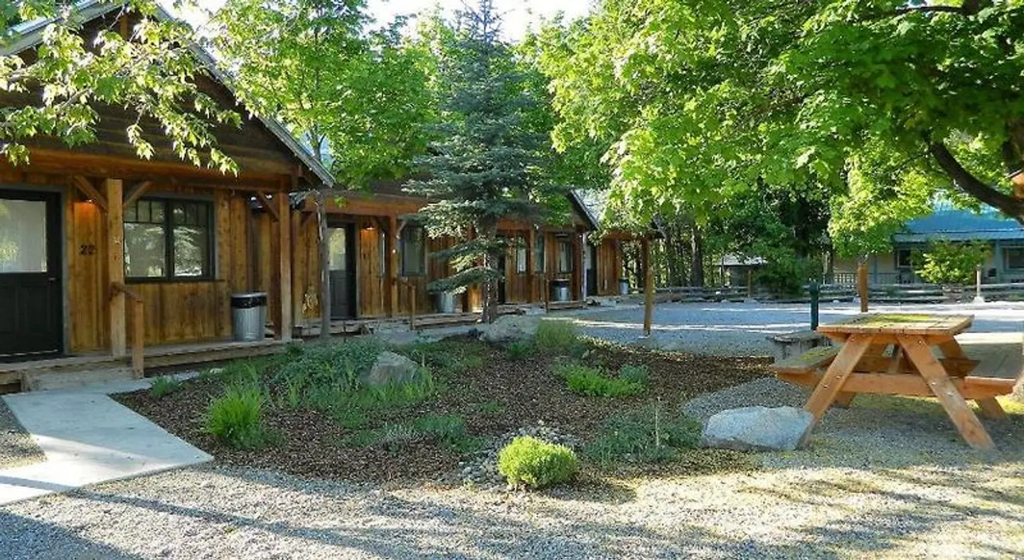 River's Edge Resort Garten