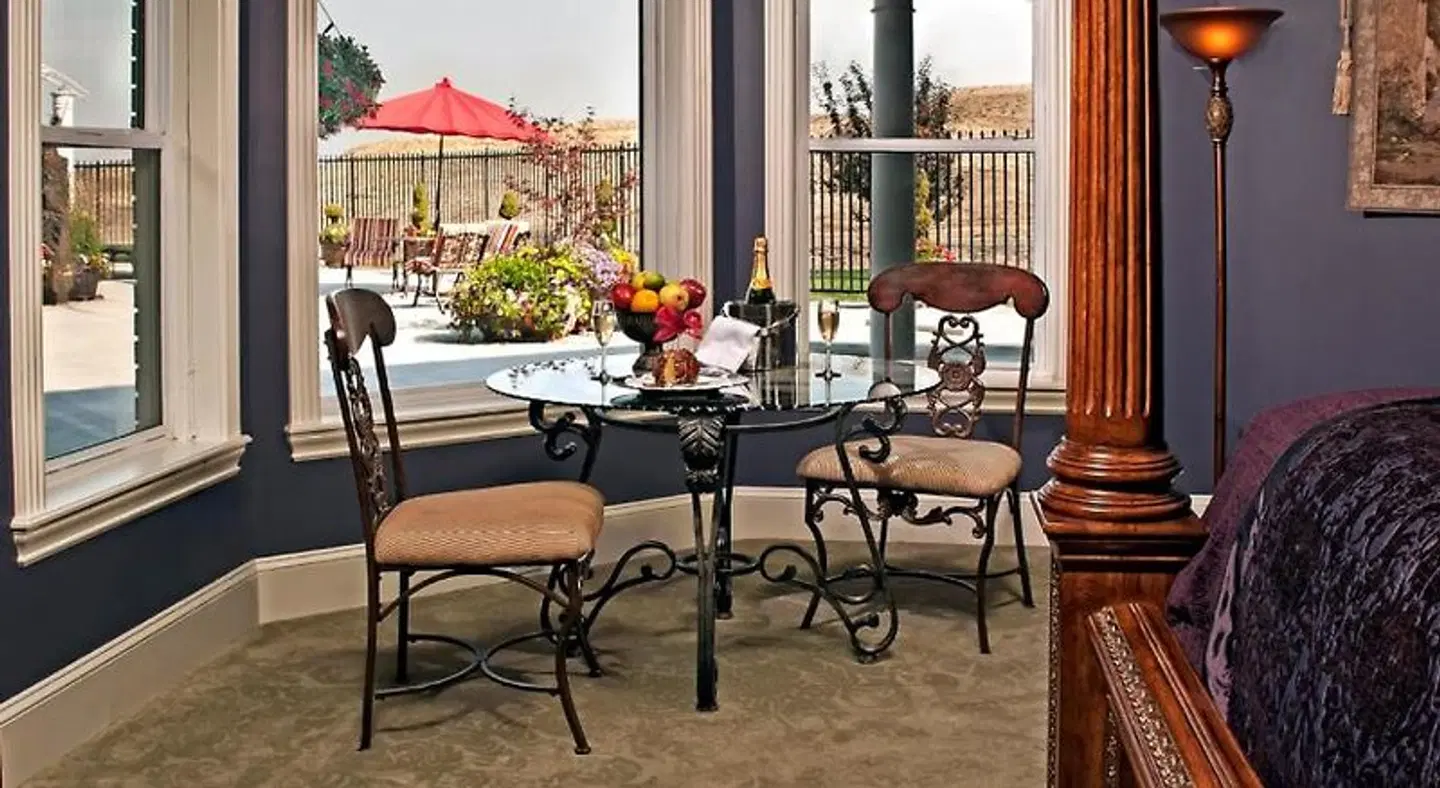 Cameo Heights Mansion Terrasse