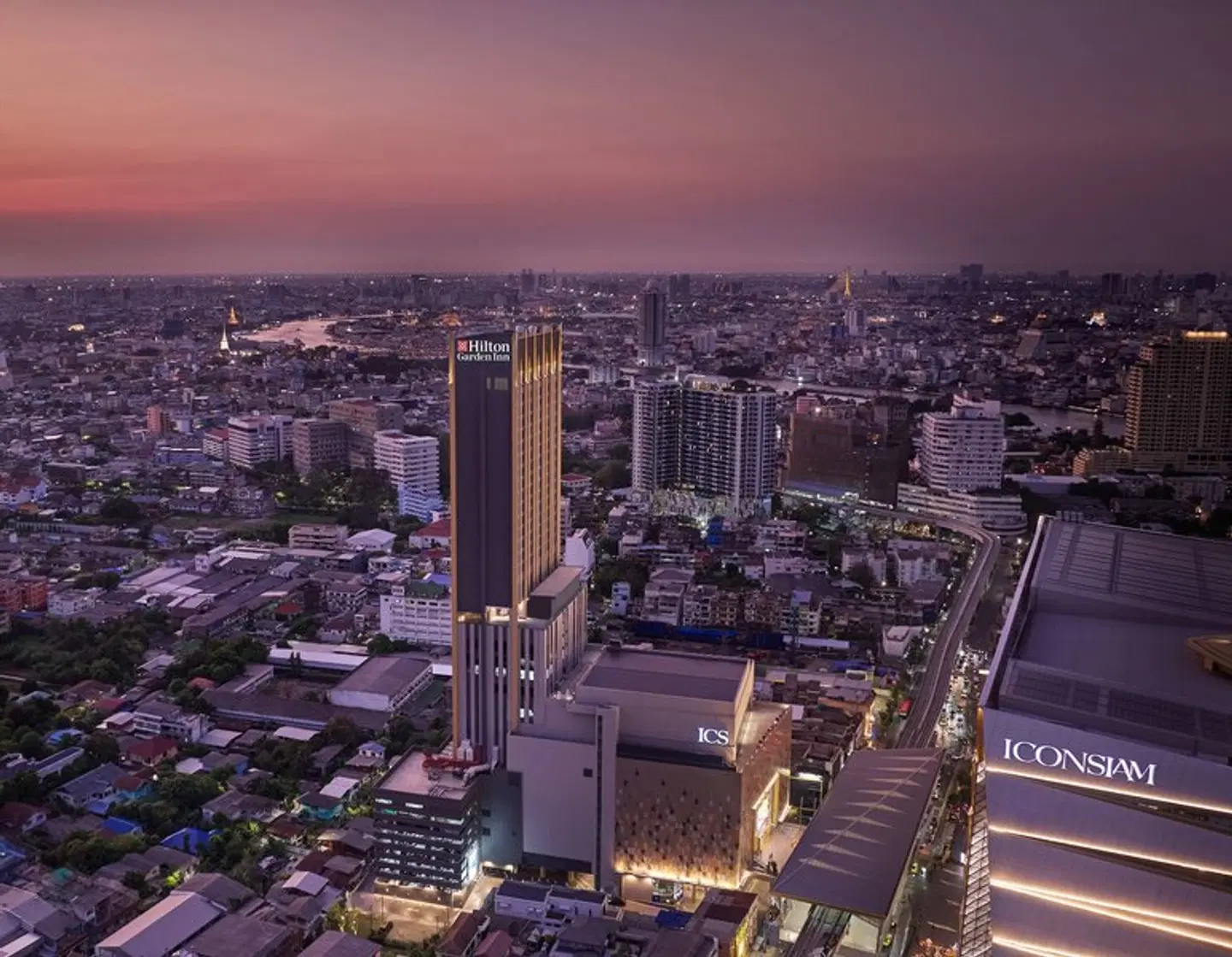Hilton Garden Inn Bangkok Riverside Strand
