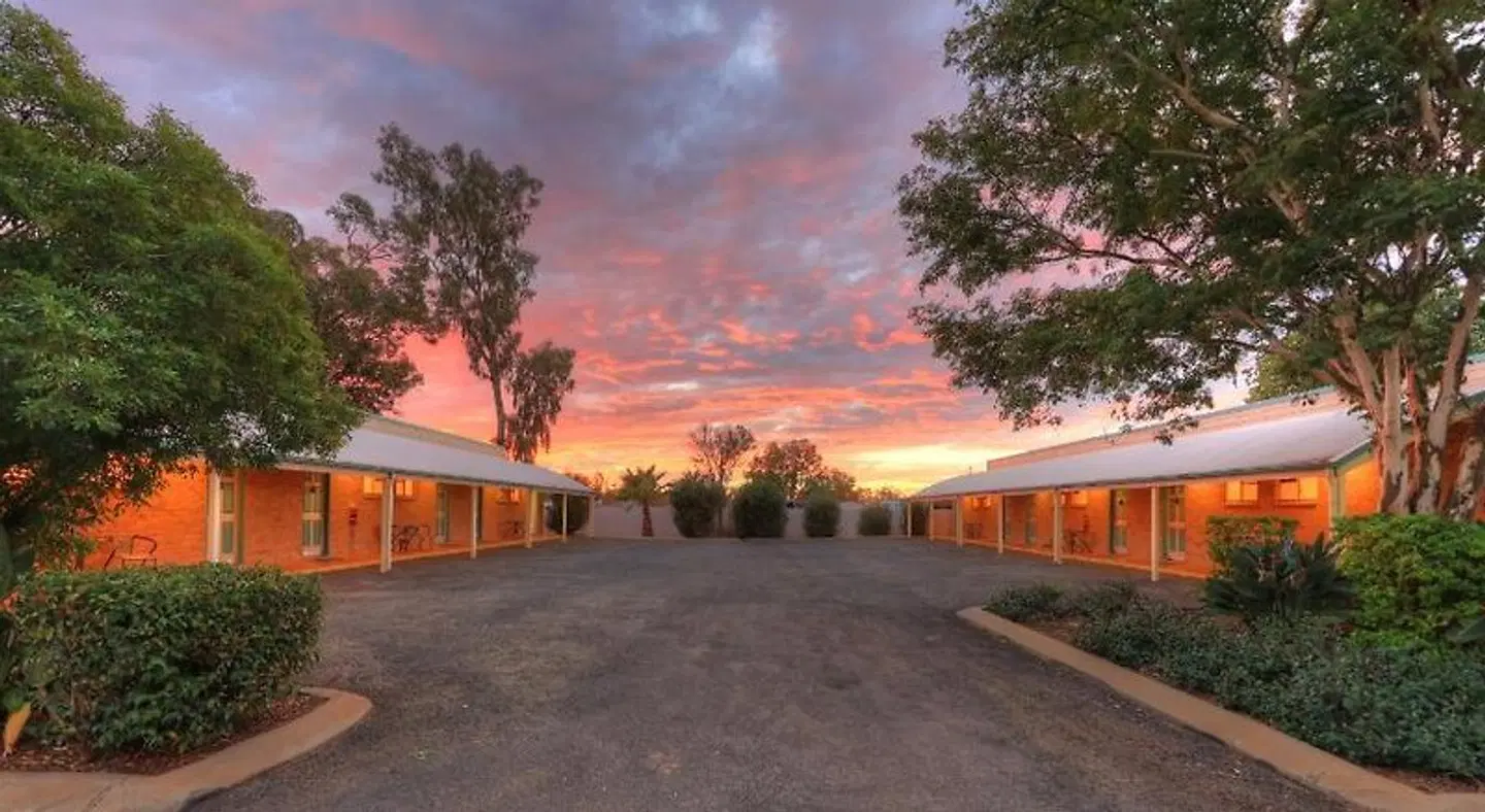 Mulga Country Motor Inn Terrasse