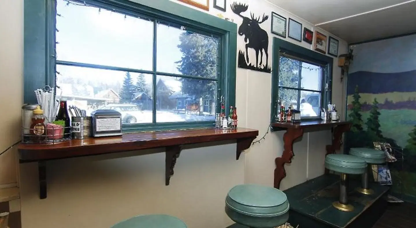 Talkeetna Roadhouse Bar