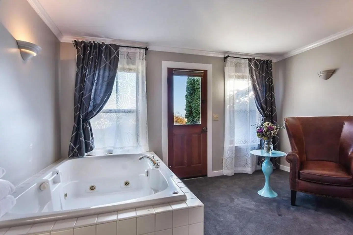 The Wild Iris Inn Badezimmer