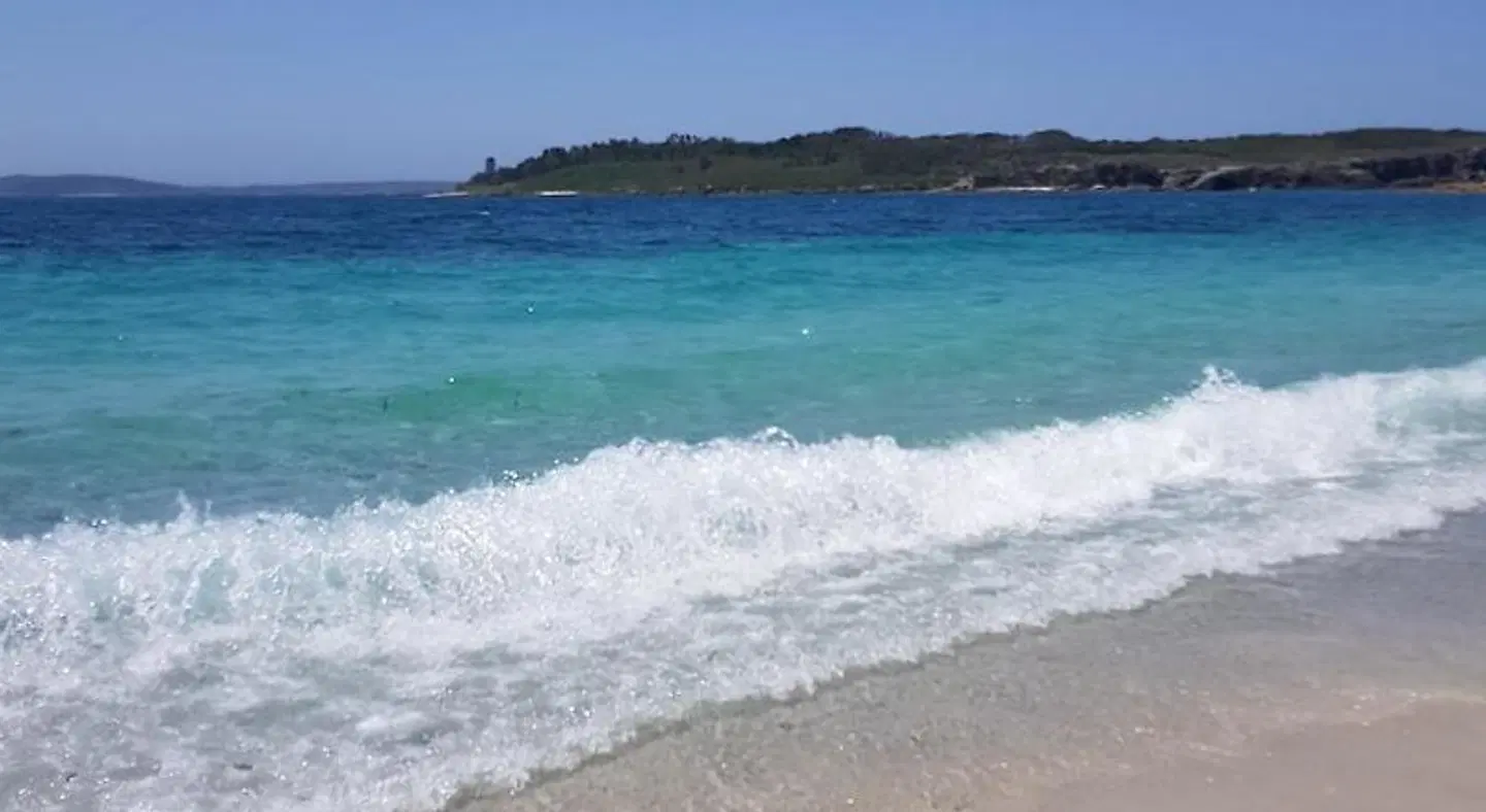 Drawing Rooms of Berry Strand