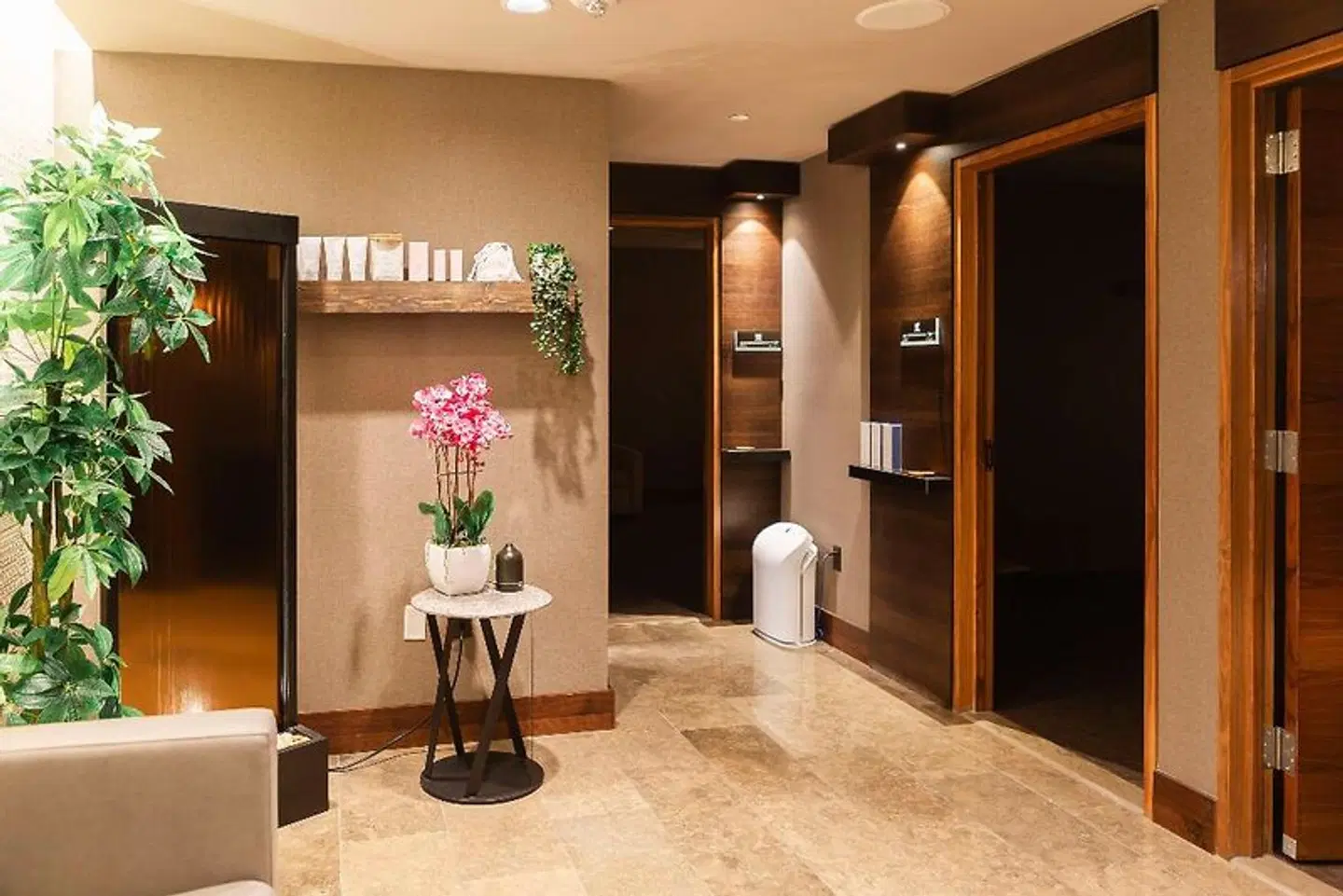 Hyatt Regency Lake Washington at Seattle's Southport HEALTH_BEAUTY