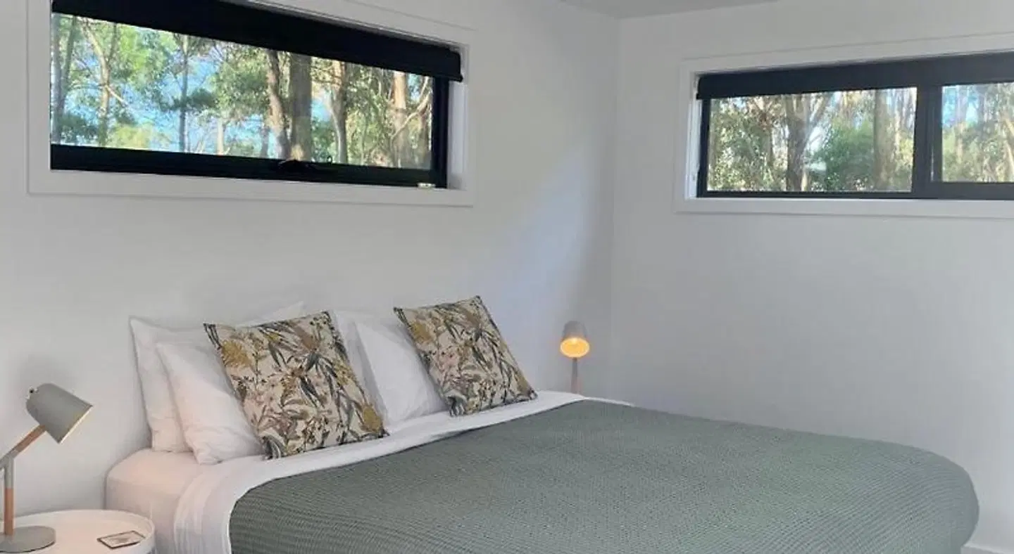 By Moonlight ROOM_EXAMPLE