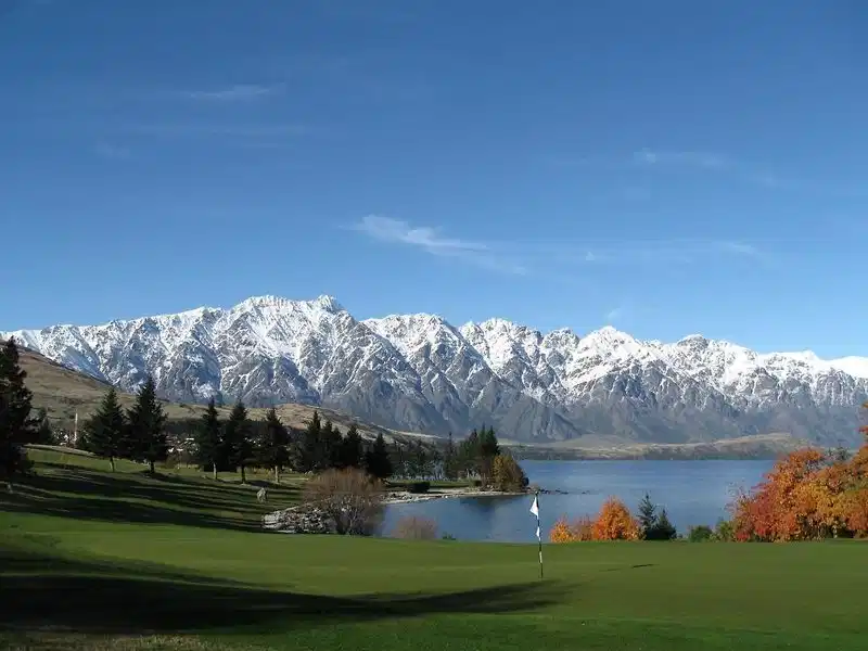 Ramada by Wyndham Queenstown Central – Hotelfoto