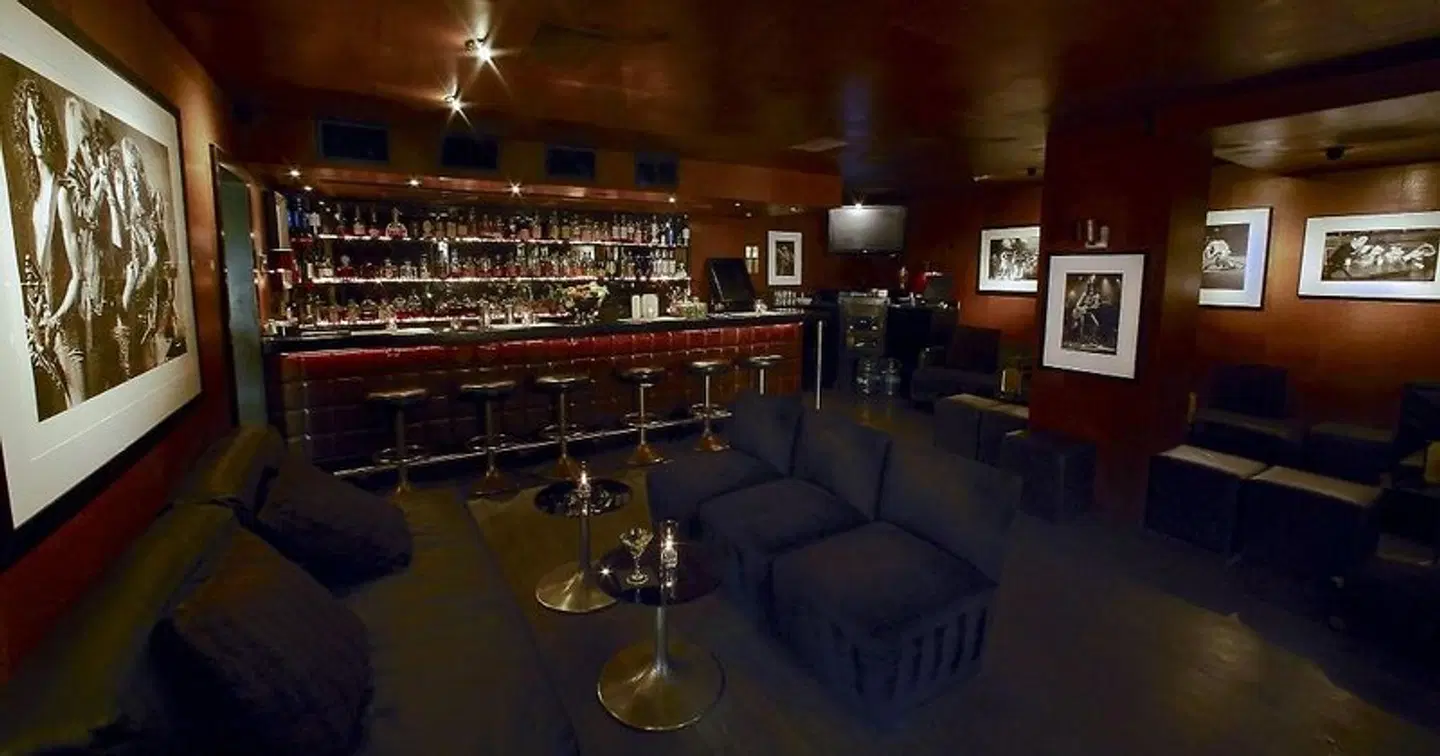 Sunset Marquis Hotel Bar