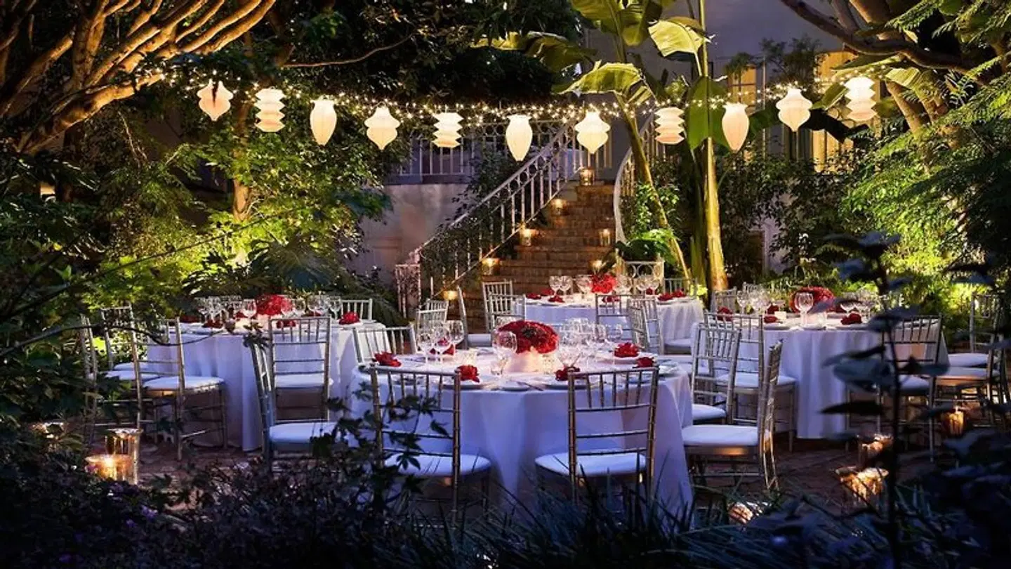 Sunset Marquis Hotel Restaurant
