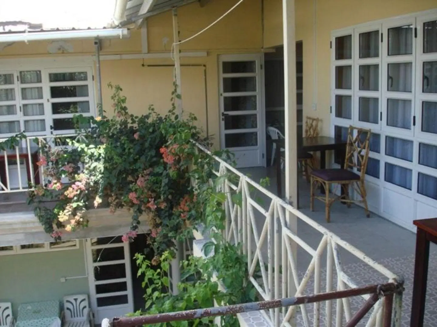 Auberge Le Saladier EXTERIOR