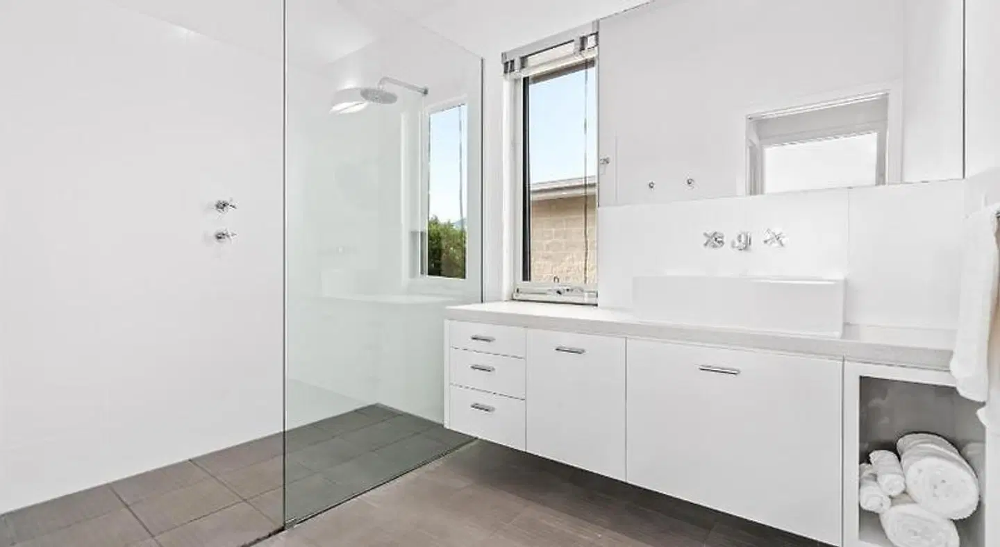 Tides Apartments Port Fairy Badezimmer