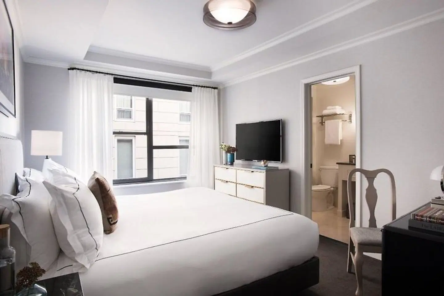 The Talbott ROOM_EXAMPLE