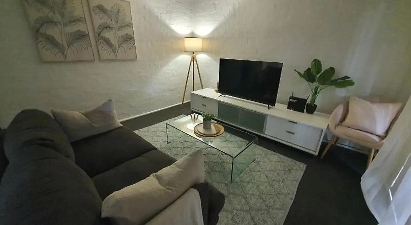 North Melbourne Retreat ROOM_EXAMPLE