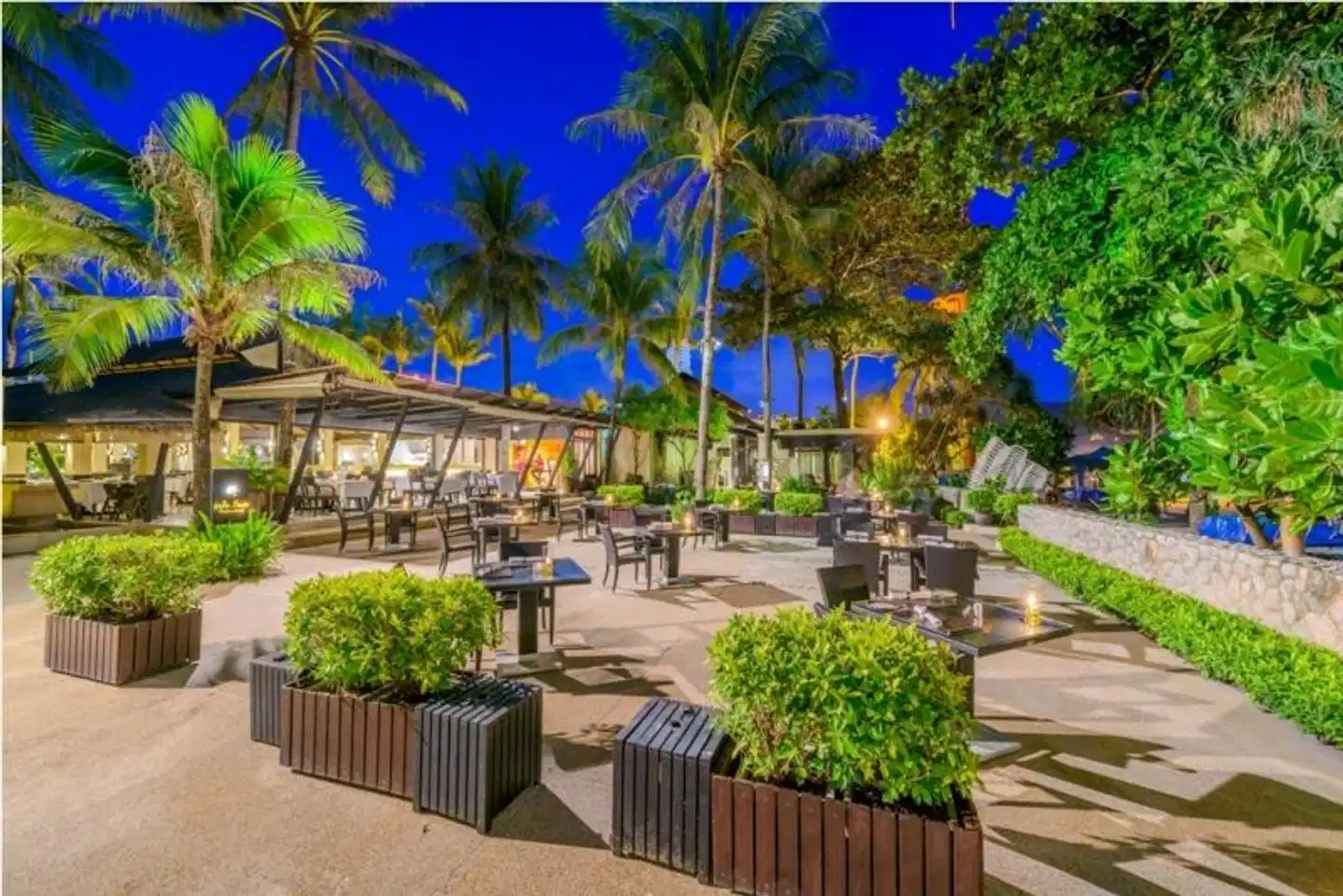Impiana Resort Patong Terrasse