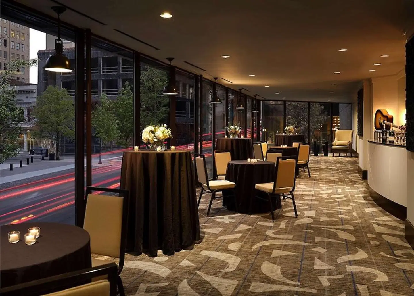 DoubleTree by Hilton Downtown Nashville Restaurant