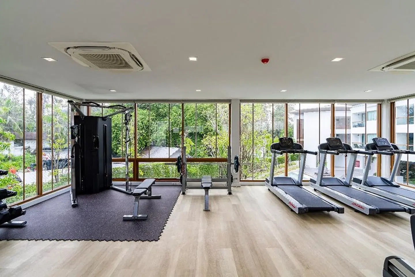 Bella Nara Phuket Naiyang Beach SPORTS_AND_LEISURE