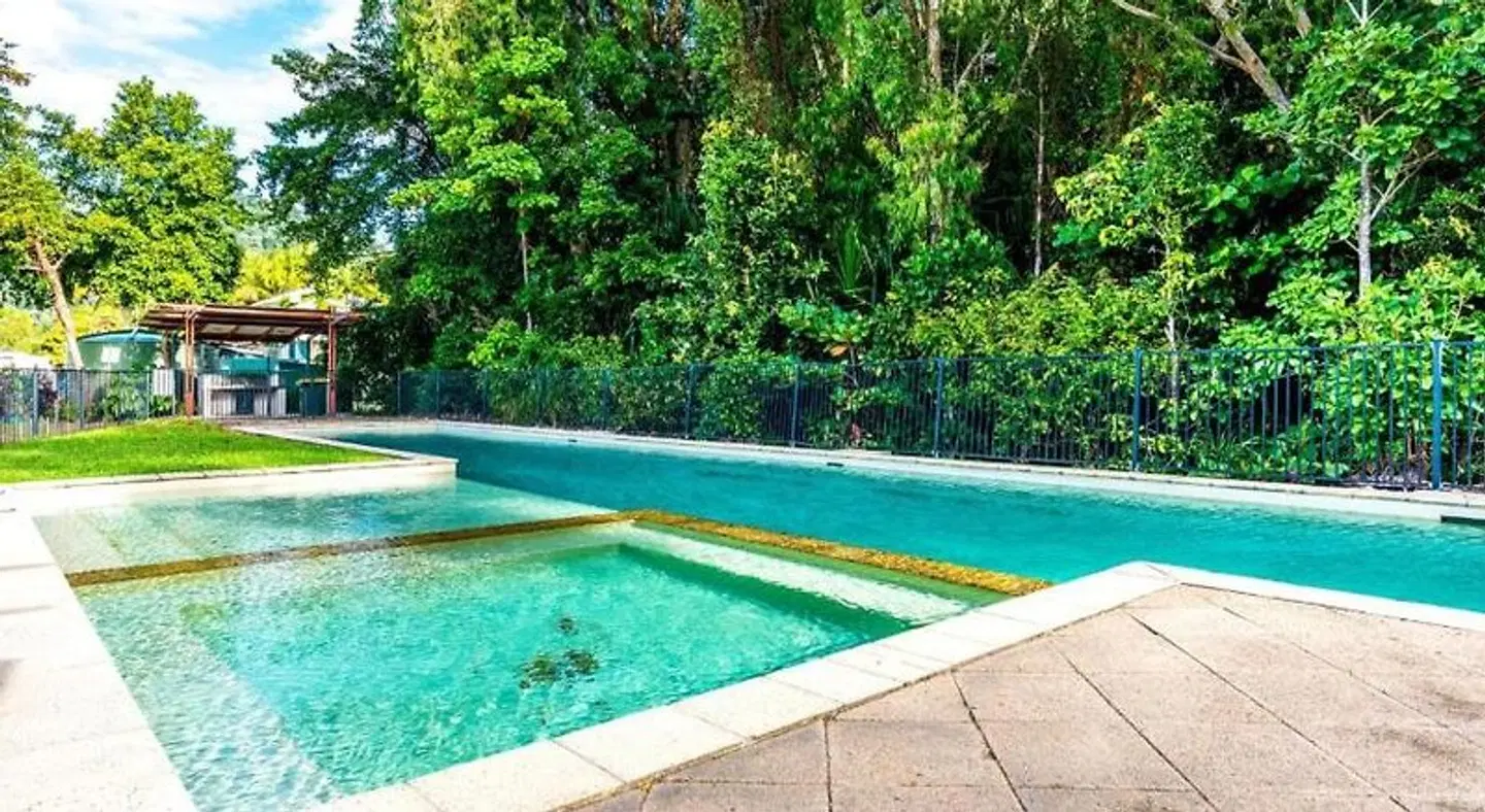 Blue Lagoon Villa B OUTDOOR_POOL