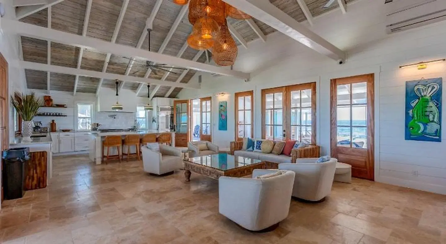 Elbow Reef LOUNGE_LOBBY