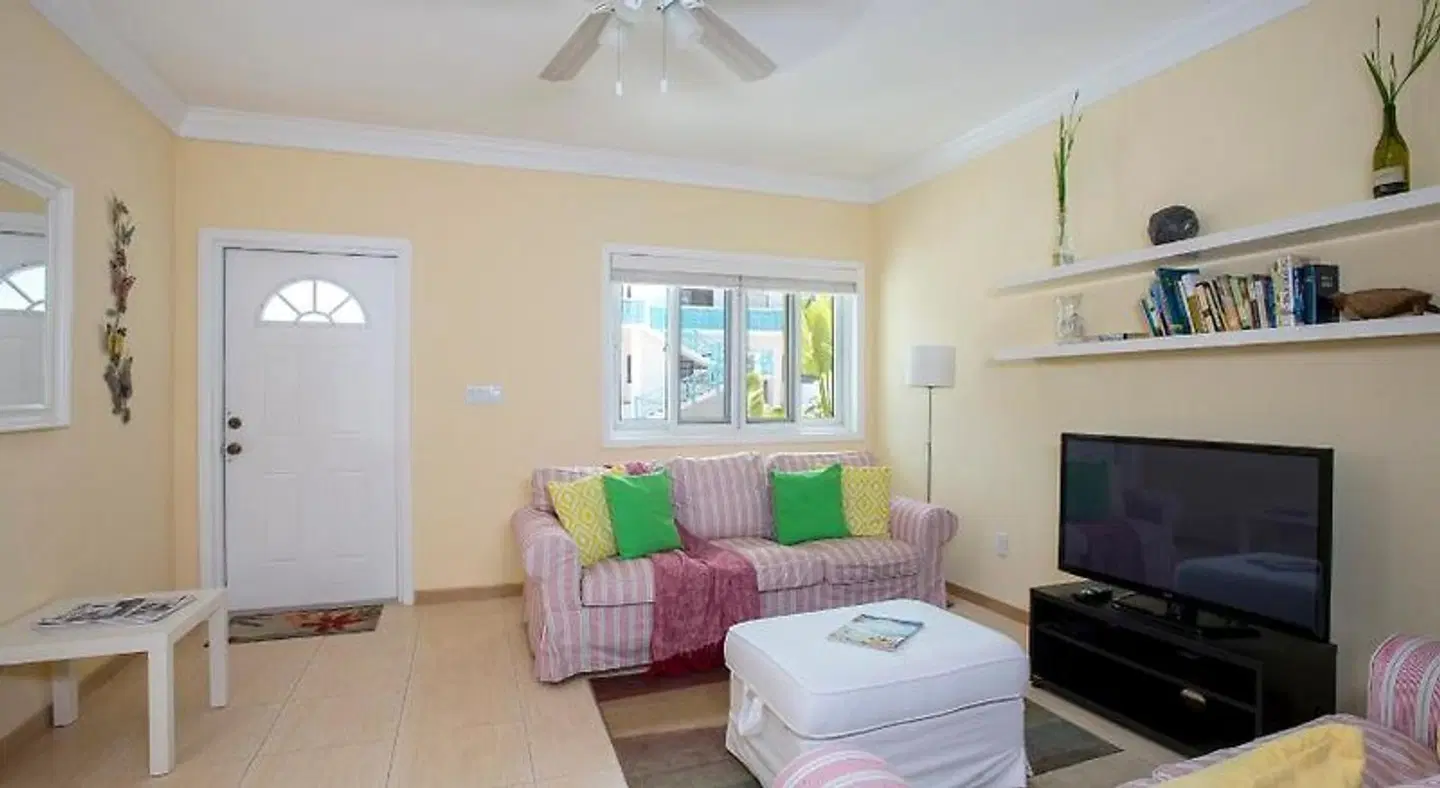 Sir Charles Guest House ROOM_EXAMPLE