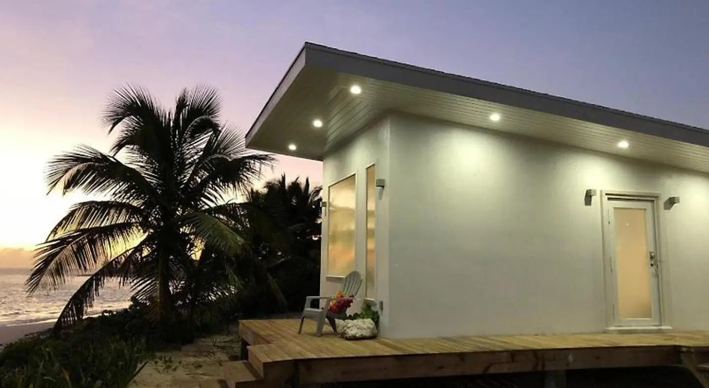 Mika's Resort EXTERIOR