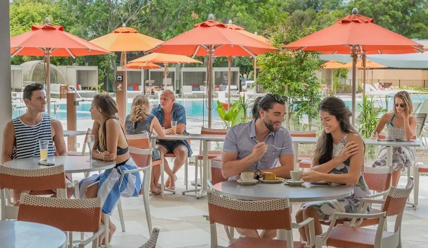 Elements Of Byron - MGallery by Sofitel Terrasse