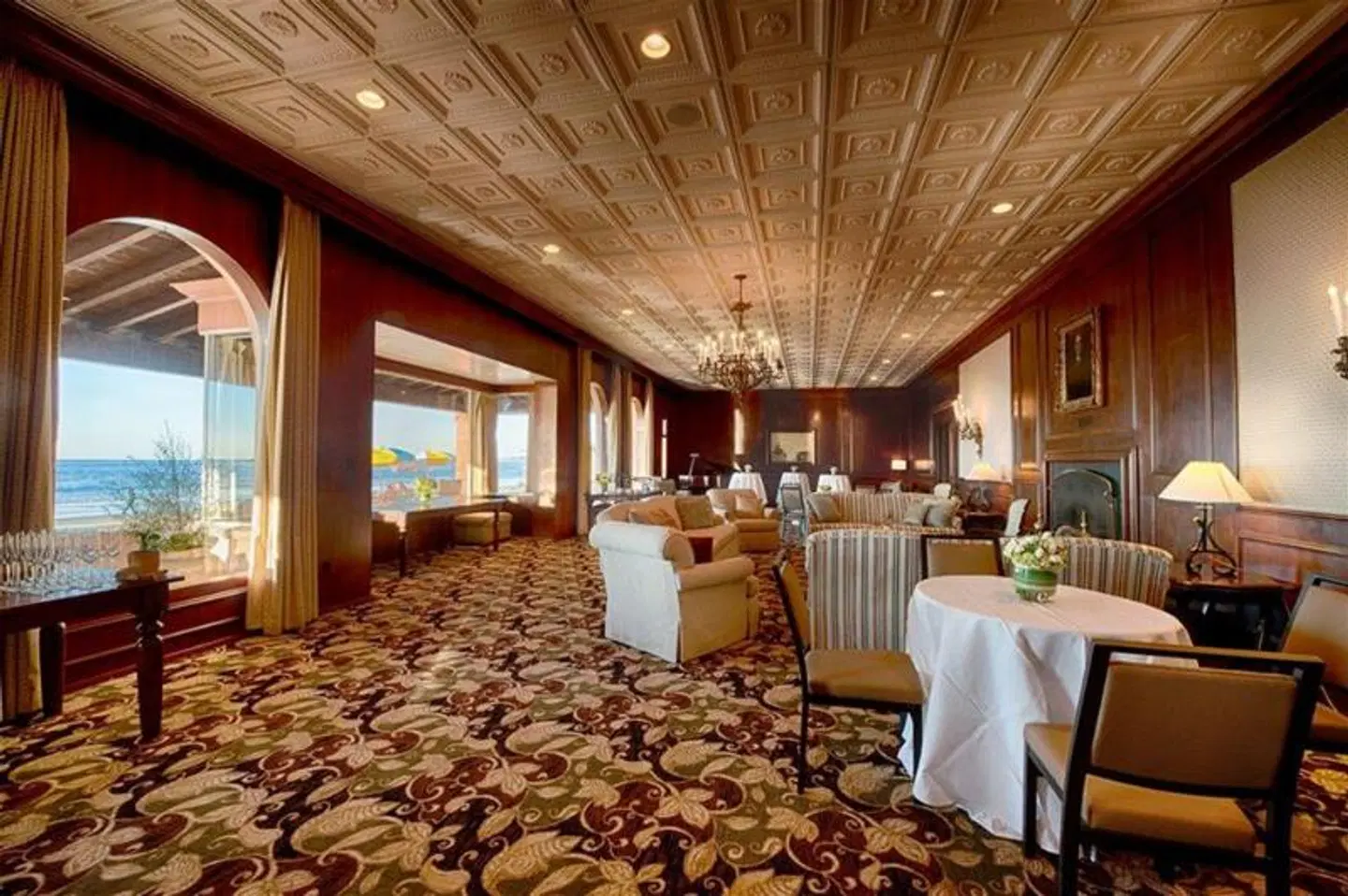 La Jolla Beach & Tennis Club LOUNGE_LOBBY