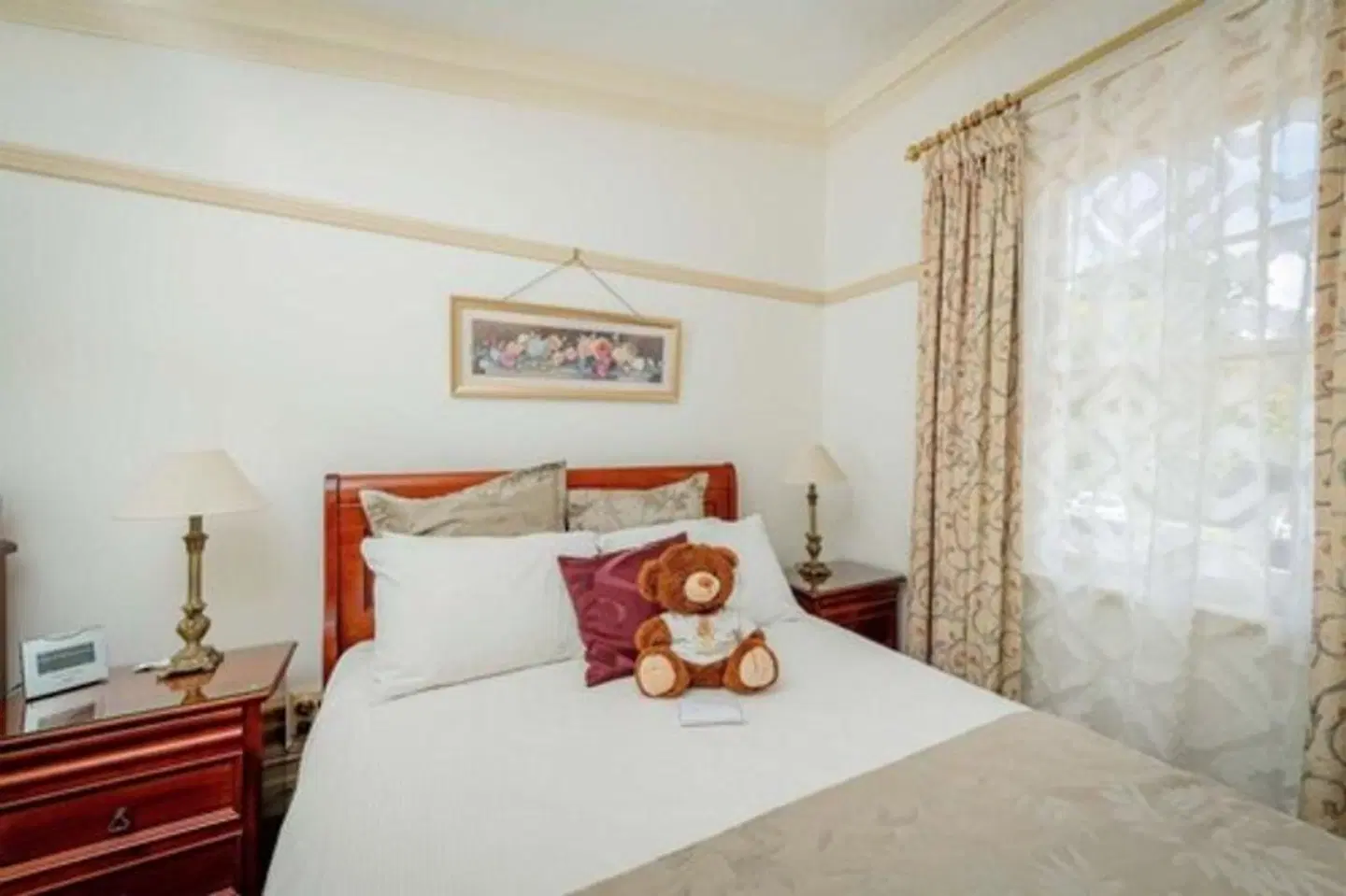 Cobb & Co Court Boutique Hotel ROOM_EXAMPLE
