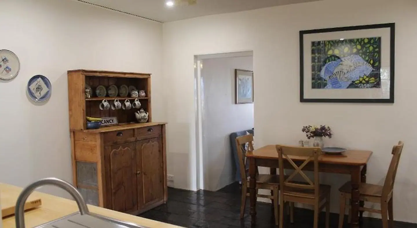 Victoria Cottage ROOM_EXAMPLE