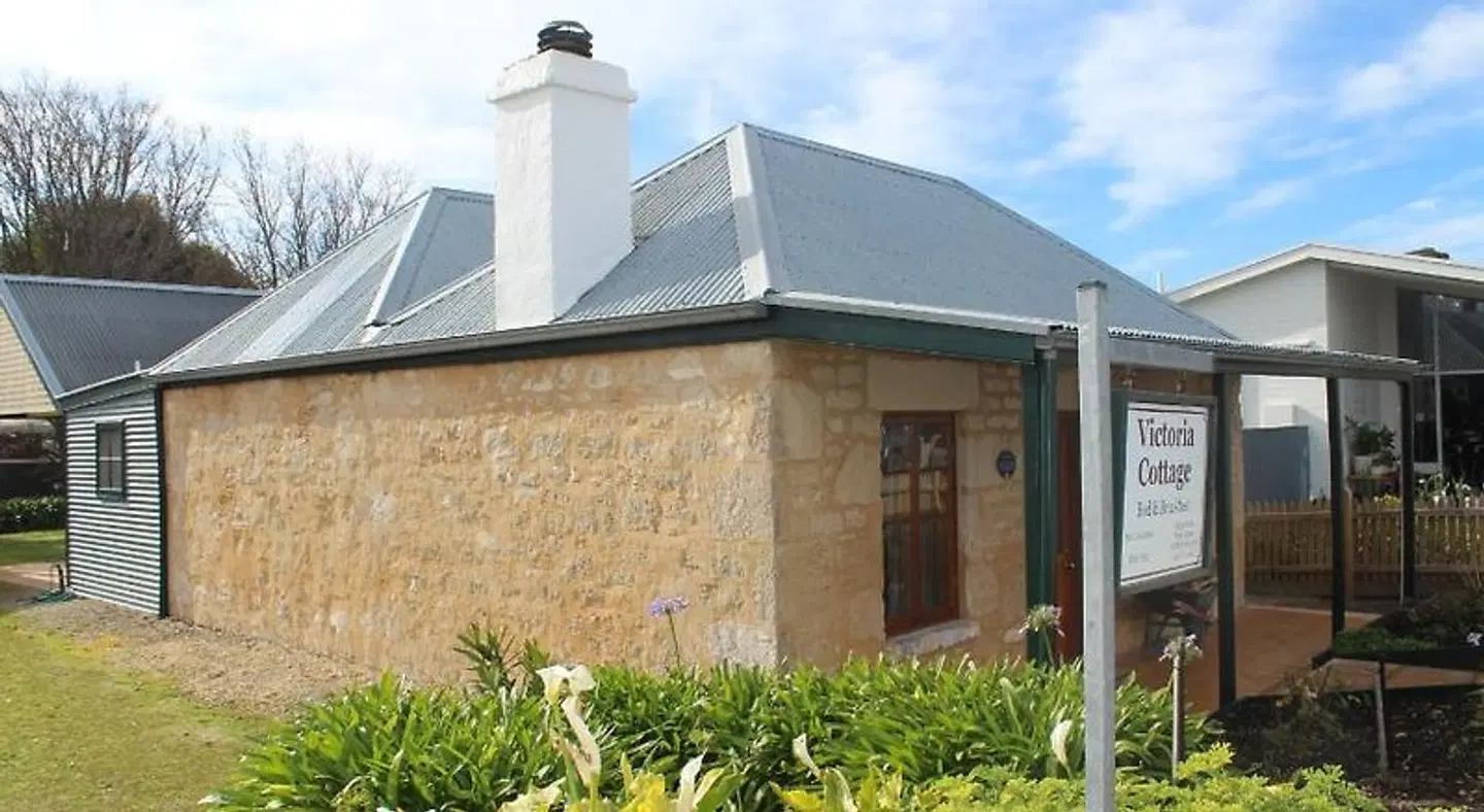 Victoria Cottage EXTERIOR