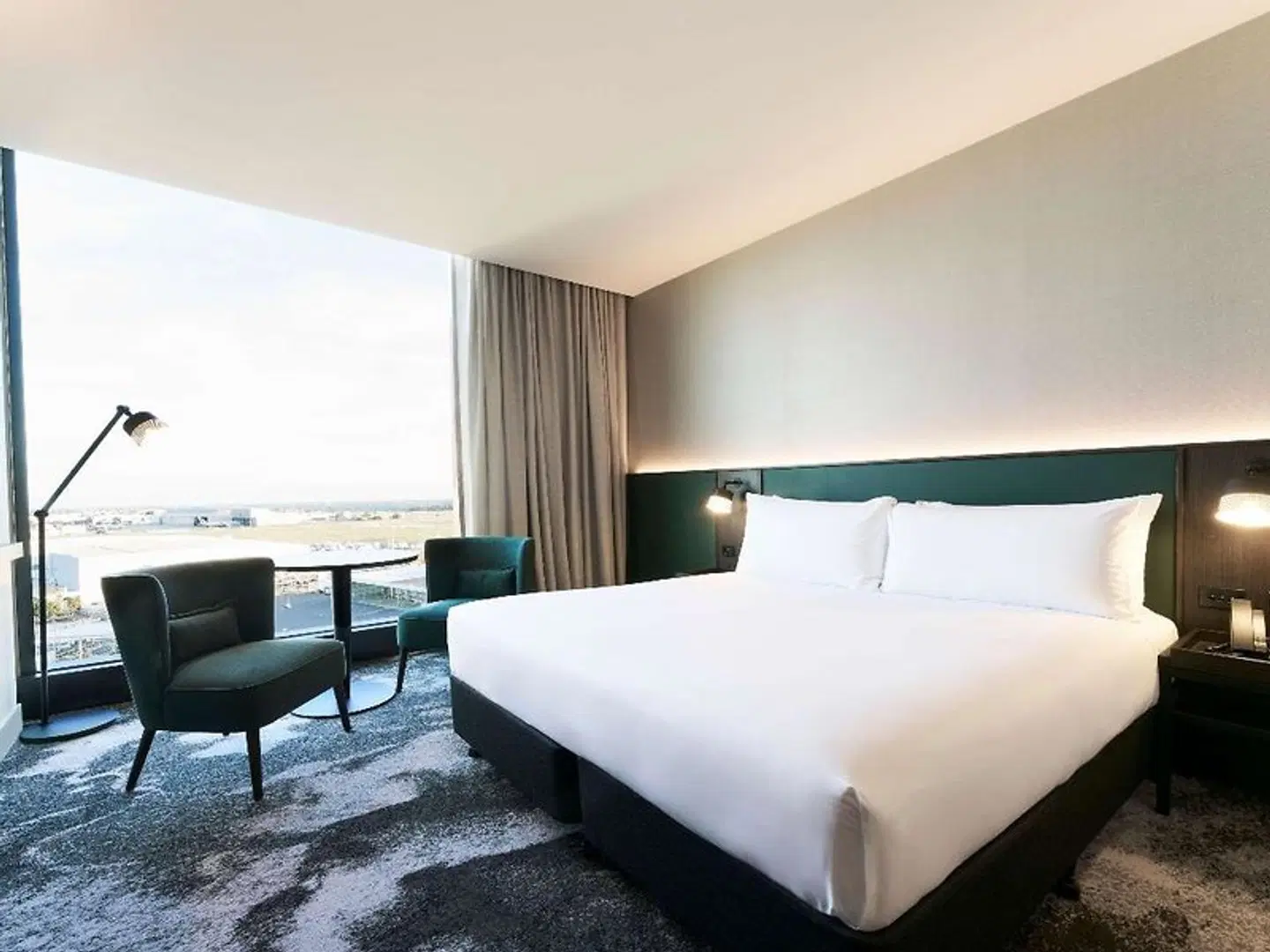 Novotel Melbourne Airport ROOM_EXAMPLE